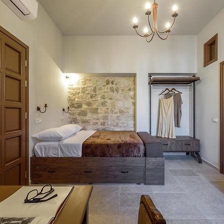 Rhodes City Spanish Knights Inn מראה חיצוני תמונה
