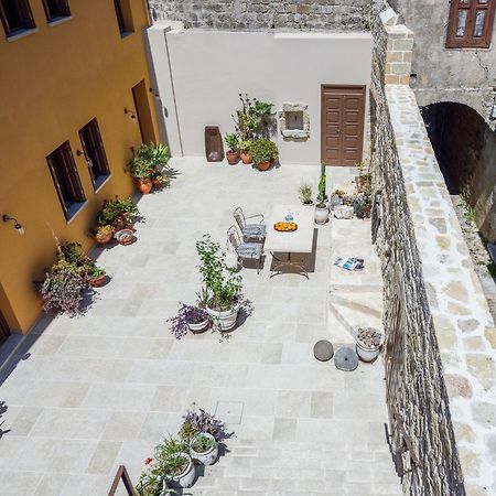 Rhodes City Spanish Knights Inn מראה חיצוני תמונה