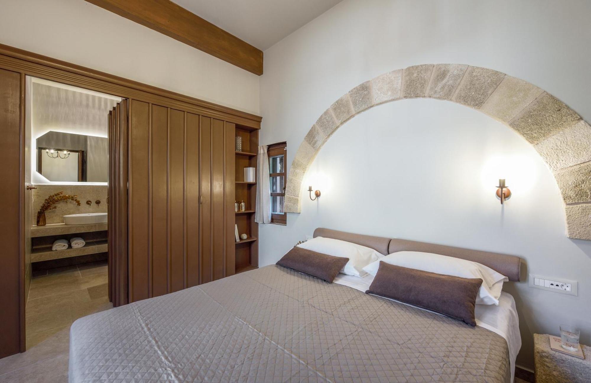 Rhodes City Spanish Knights Inn מראה חיצוני תמונה