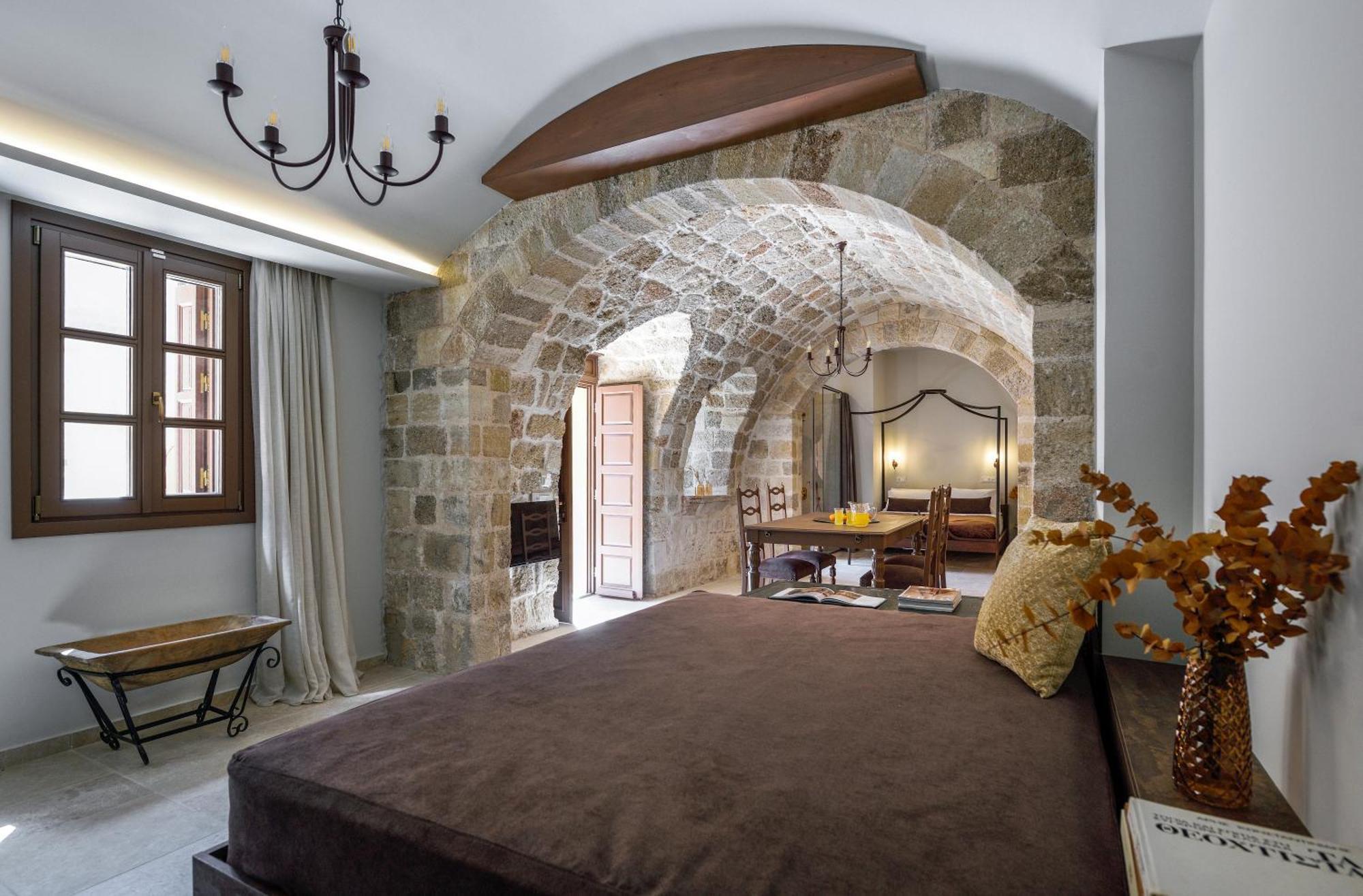 Rhodes City Spanish Knights Inn מראה חיצוני תמונה