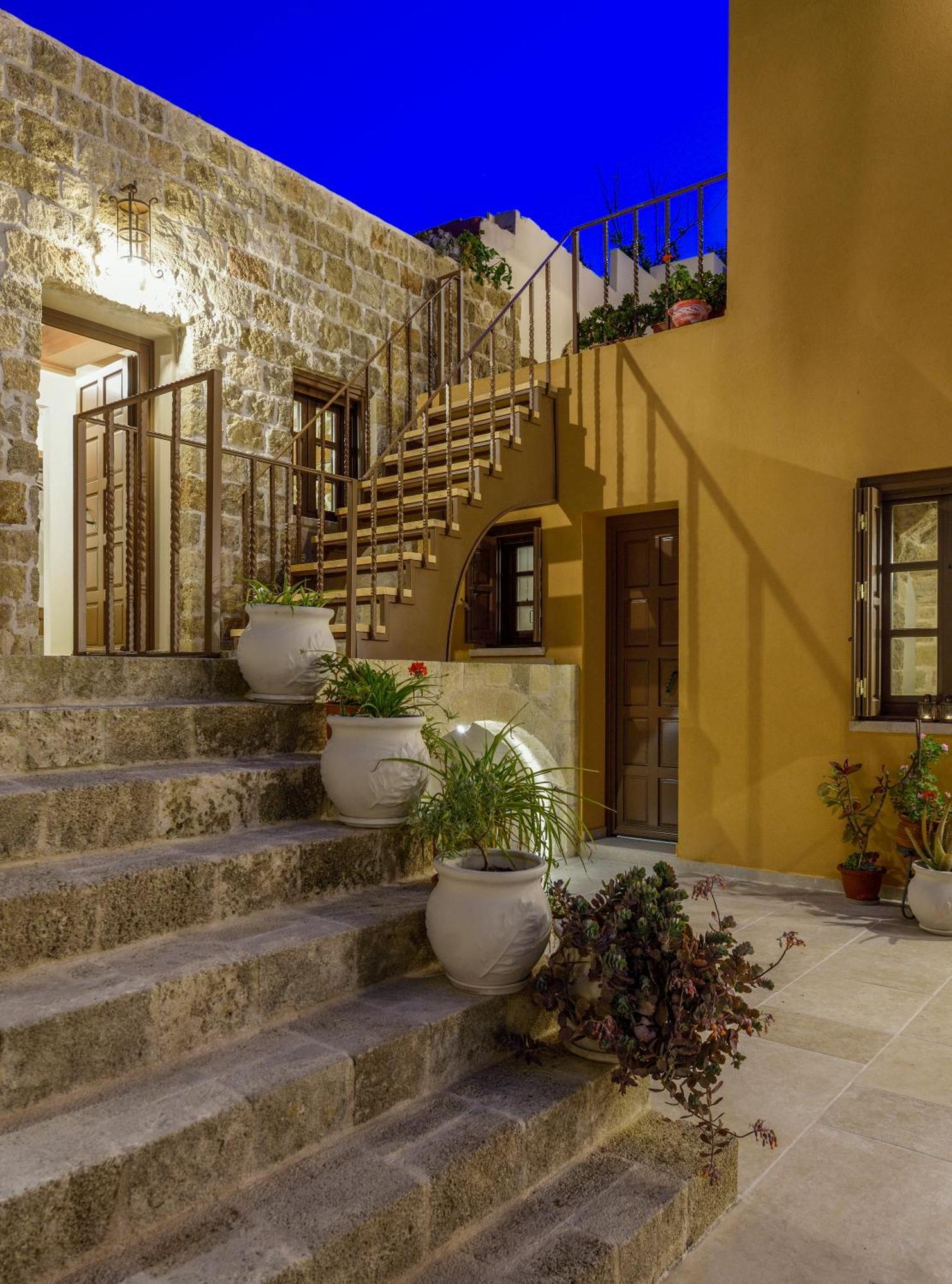 Rhodes City Spanish Knights Inn מראה חיצוני תמונה