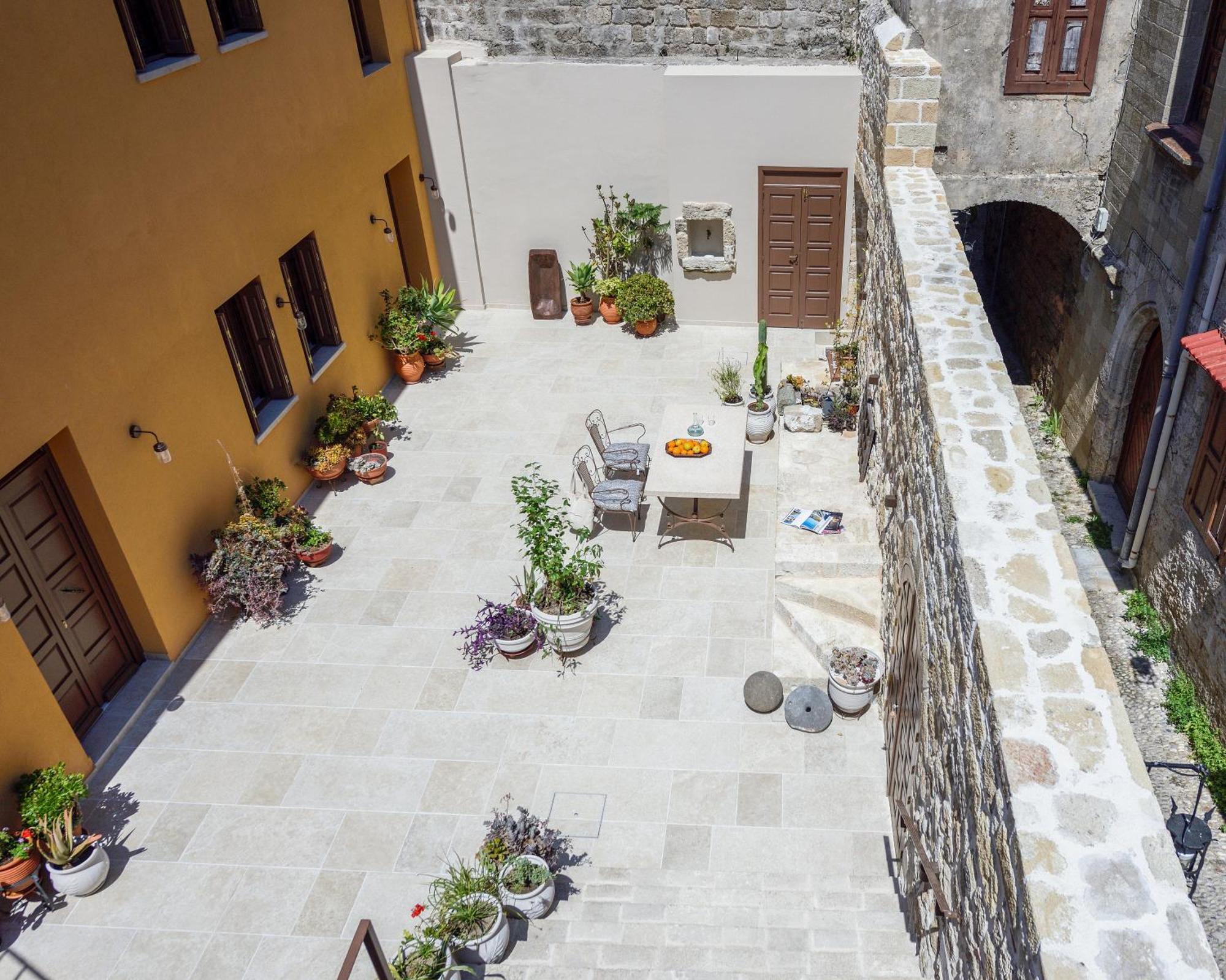 Rhodes City Spanish Knights Inn מראה חיצוני תמונה