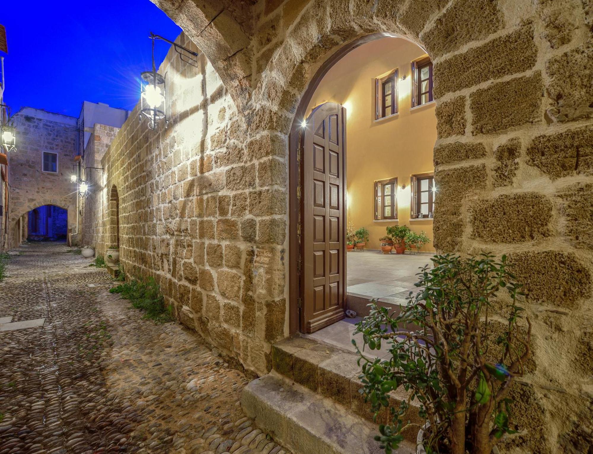 Rhodes City Spanish Knights Inn מראה חיצוני תמונה